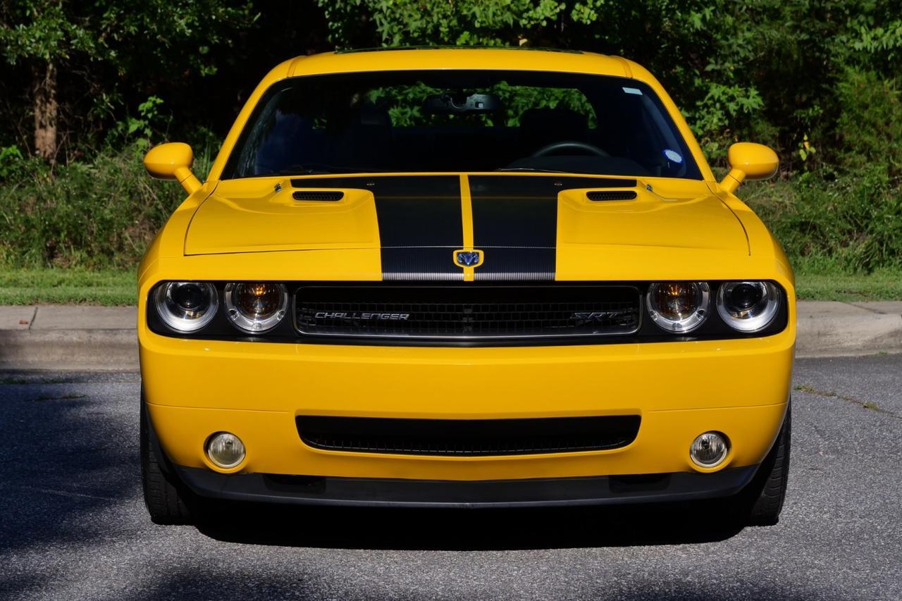 2010 Dodge Challenger SRT8 / Manual / Option Group II / 6.1L V8 High Point NC