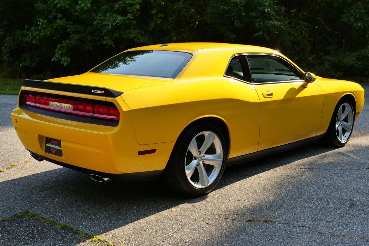 2010 Dodge Challenger SRT8 / Manual / Option Group II / 6.1L V8 High Point NC