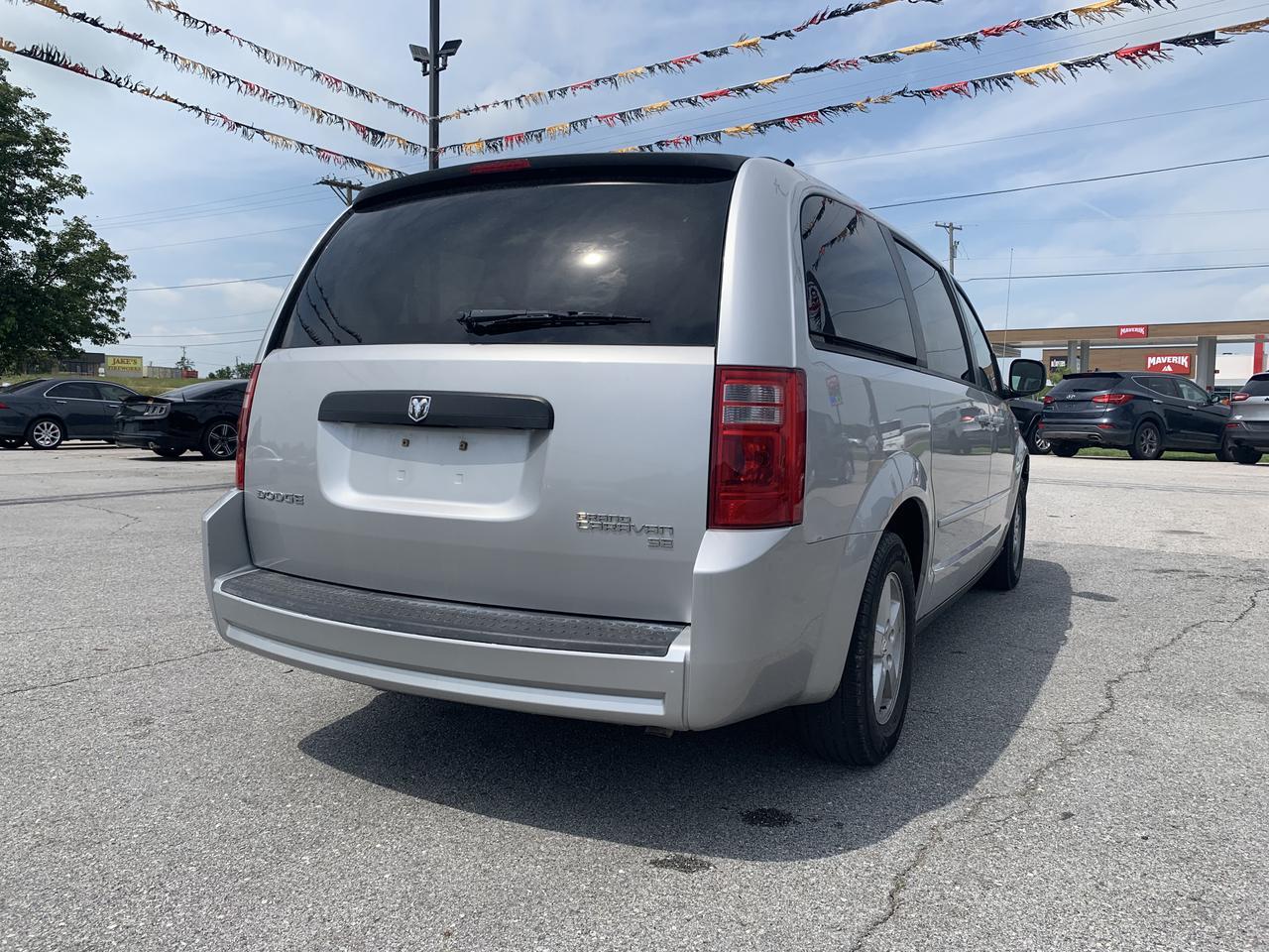 2010 Dodge Grand Caravan Passenger Hero Minivan 4D Aurora MO
