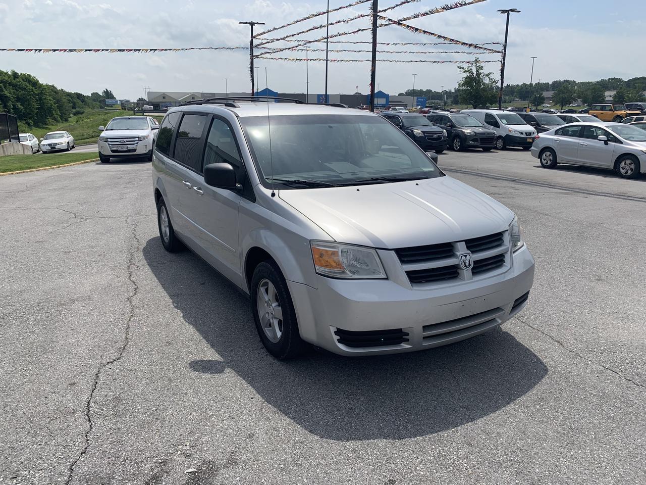 2010 Dodge Grand Caravan Passenger Hero Minivan 4D Aurora MO