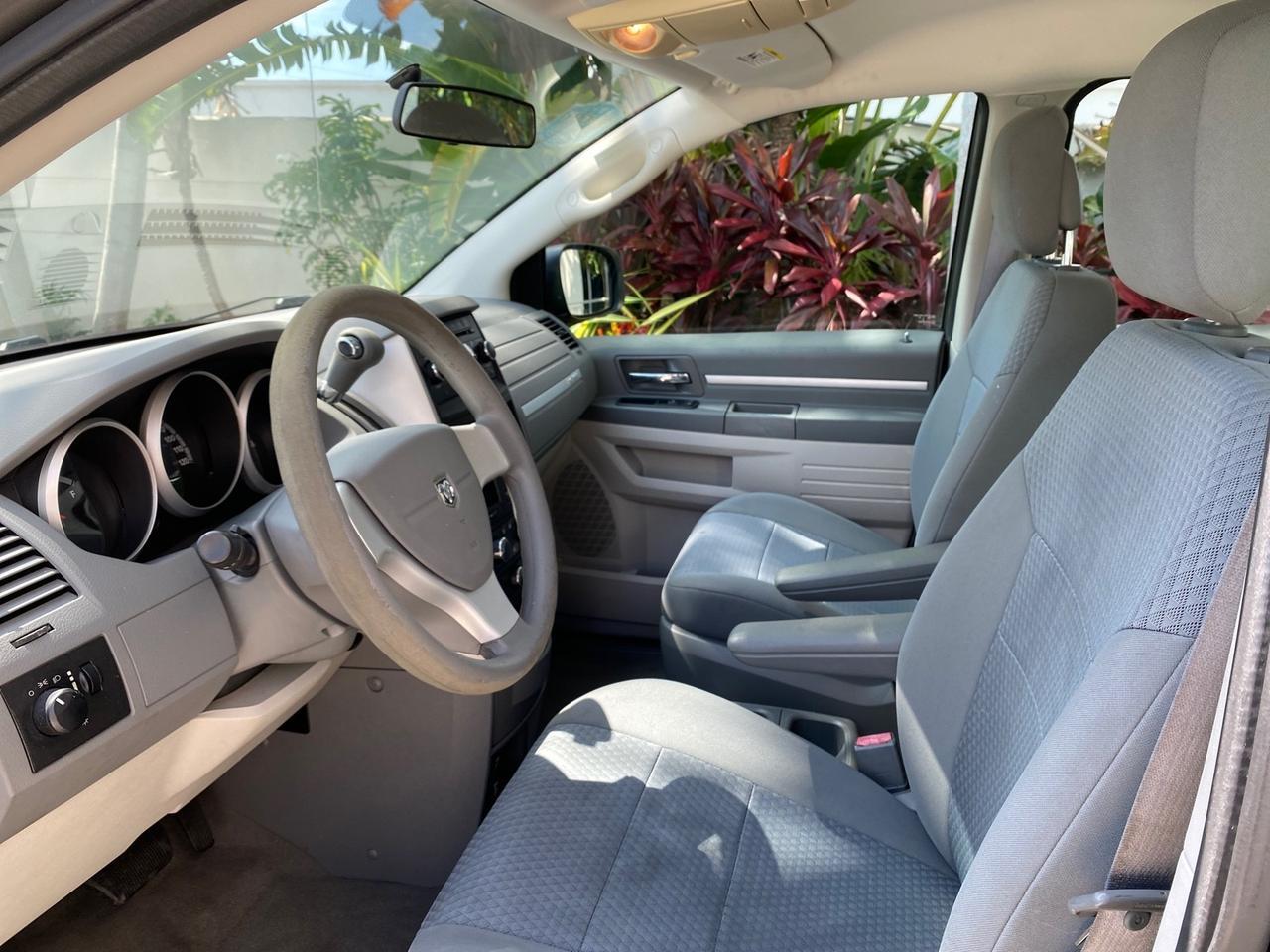 2010 Dodge Grand Caravan SE LOW MILES 36,541 Pompano Beach FL