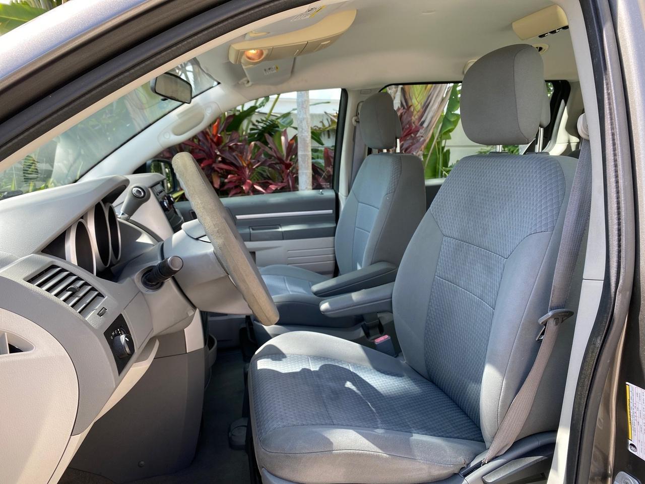 2010 Dodge Grand Caravan SE LOW MILES 36,541 Pompano Beach FL