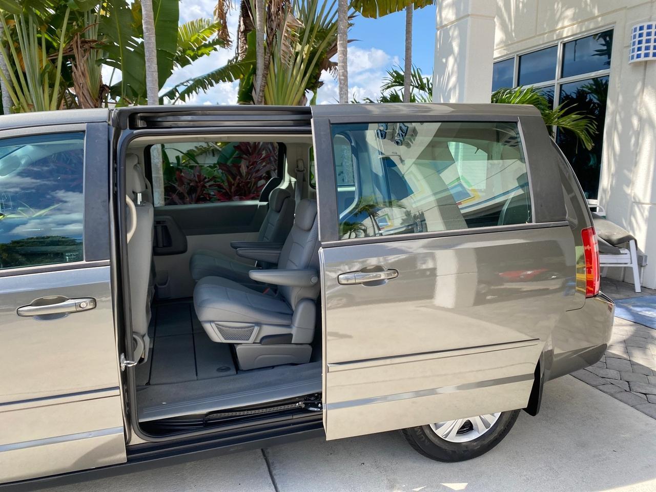 2010 Dodge Grand Caravan SE LOW MILES 36,541 Pompano Beach FL