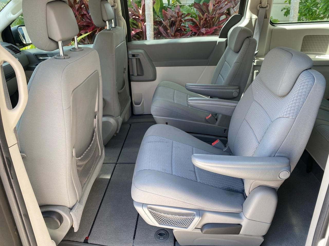 2010 Dodge Grand Caravan SE LOW MILES 36,541 Pompano Beach FL