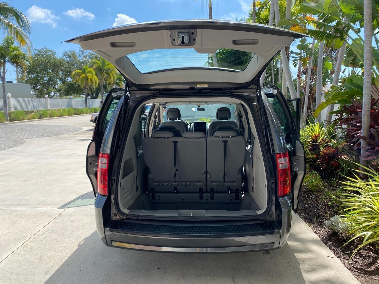 2010 Dodge Grand Caravan SE LOW MILES 36,541 Pompano Beach FL