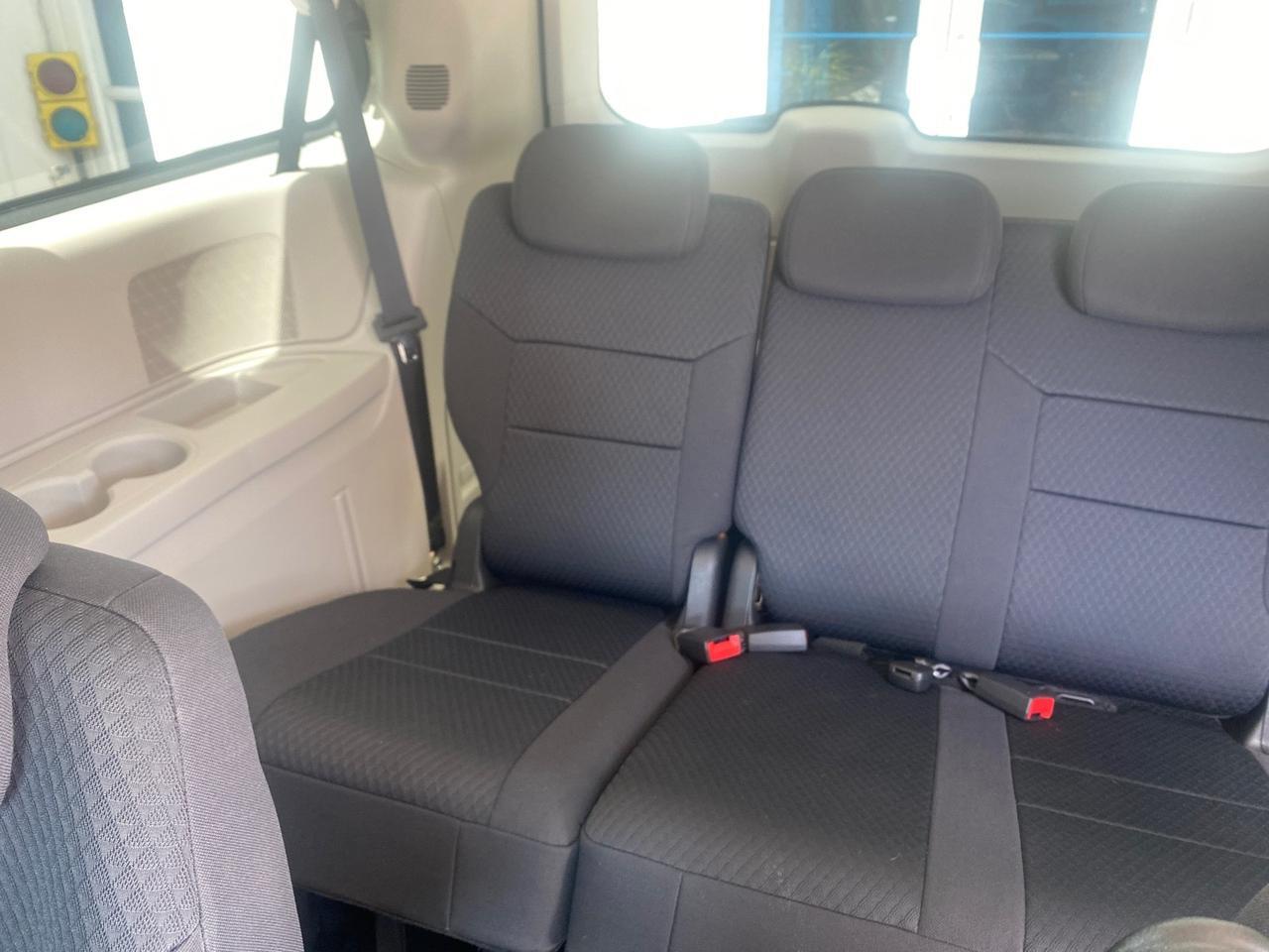 2010 Dodge Grand Caravan SE LOW MILES 38,027 1 OWNER Pompano Beach FL