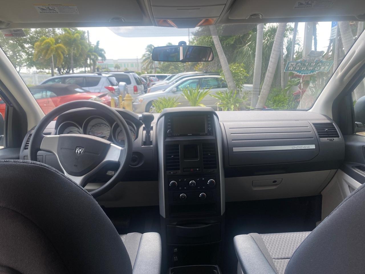 2010 Dodge Grand Caravan SE LOW MILES 38,027 1 OWNER Pompano Beach FL