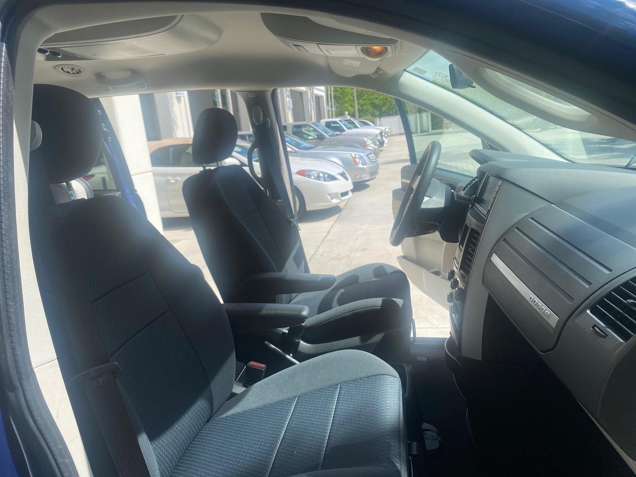 2010 Dodge Grand Caravan SE LOW MILES 38,027 1 OWNER Pompano Beach FL