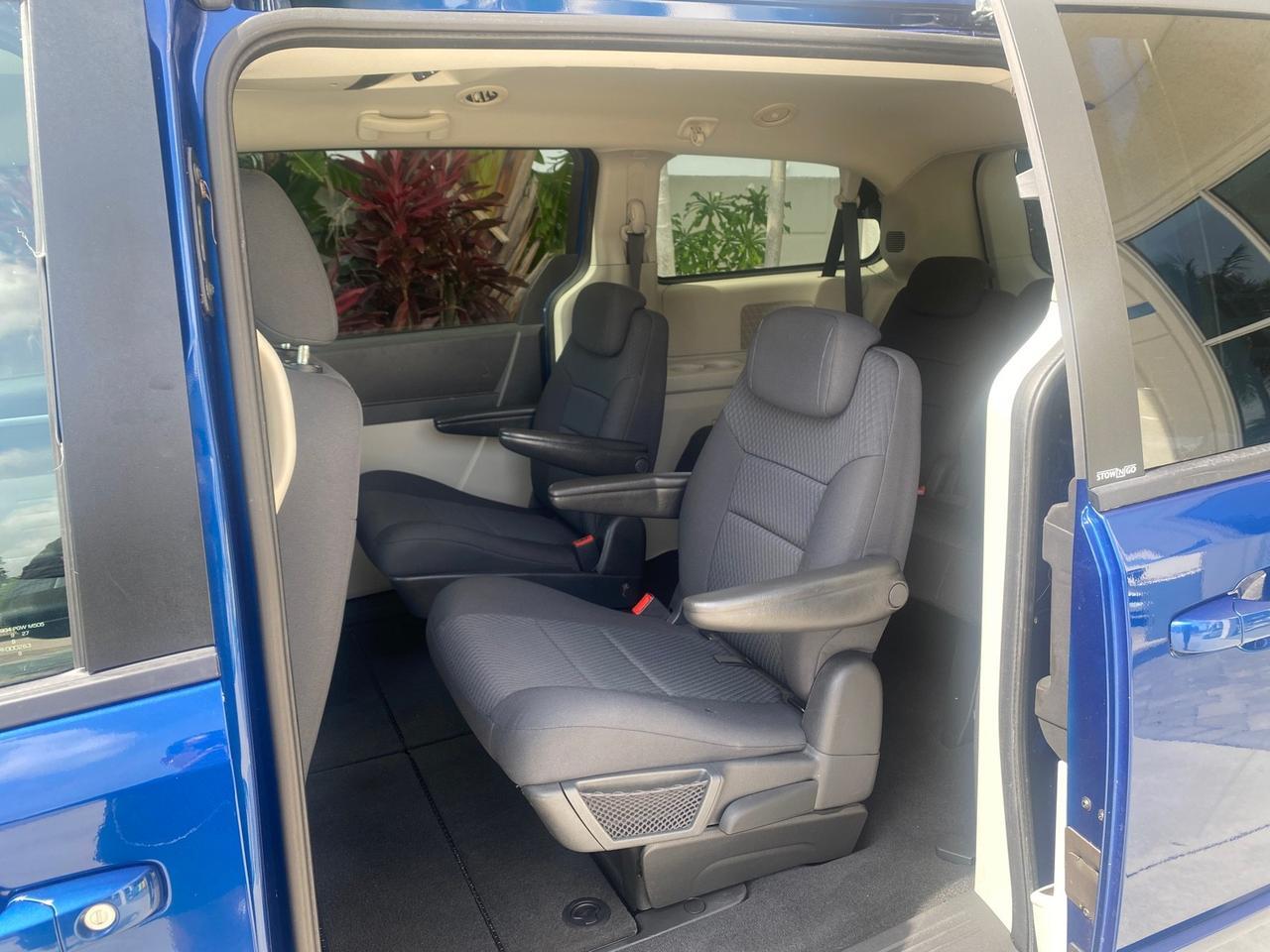 2010 Dodge Grand Caravan SE LOW MILES 38,027 1 OWNER Pompano Beach FL