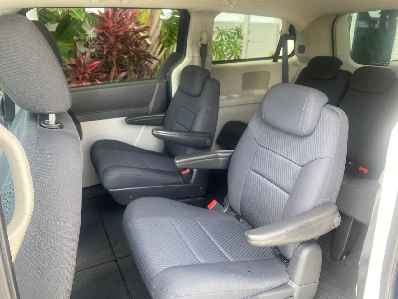 2010 Dodge Grand Caravan SE LOW MILES 38,027 1 OWNER Pompano Beach FL