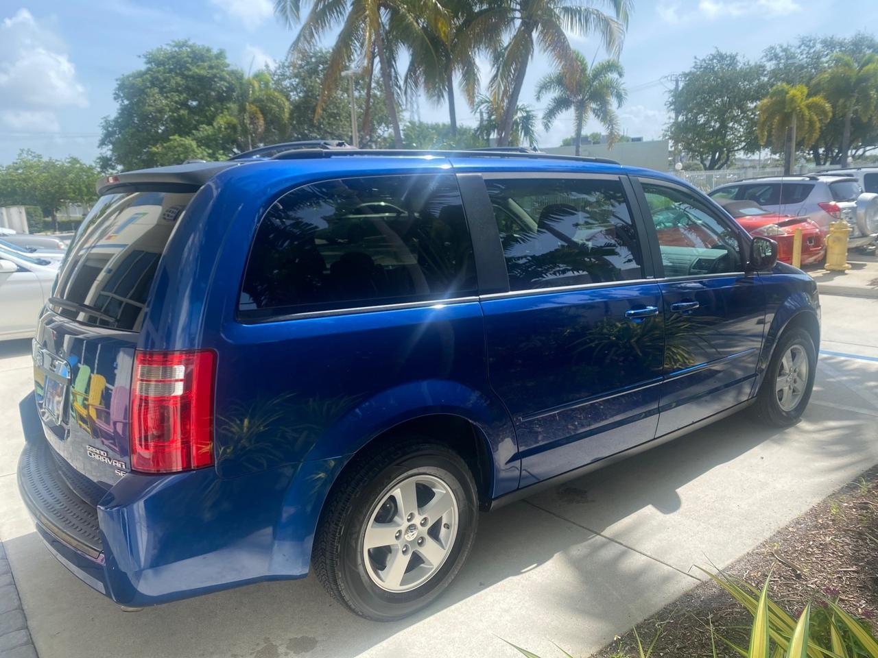 2010 Dodge Grand Caravan SE LOW MILES 38,027 1 OWNER Pompano Beach FL