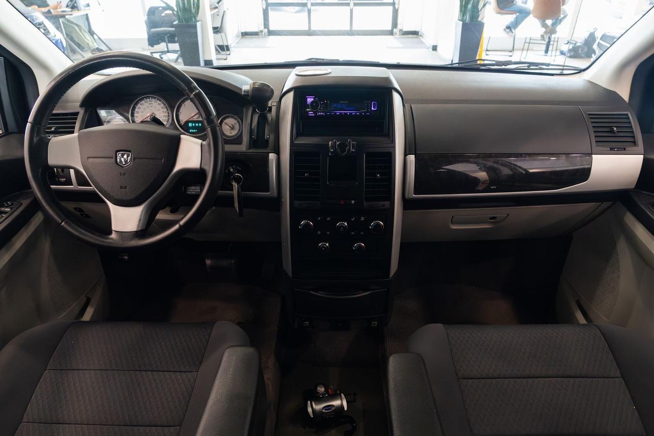 2010 Dodge Grand Caravan SXT Gladstone OR