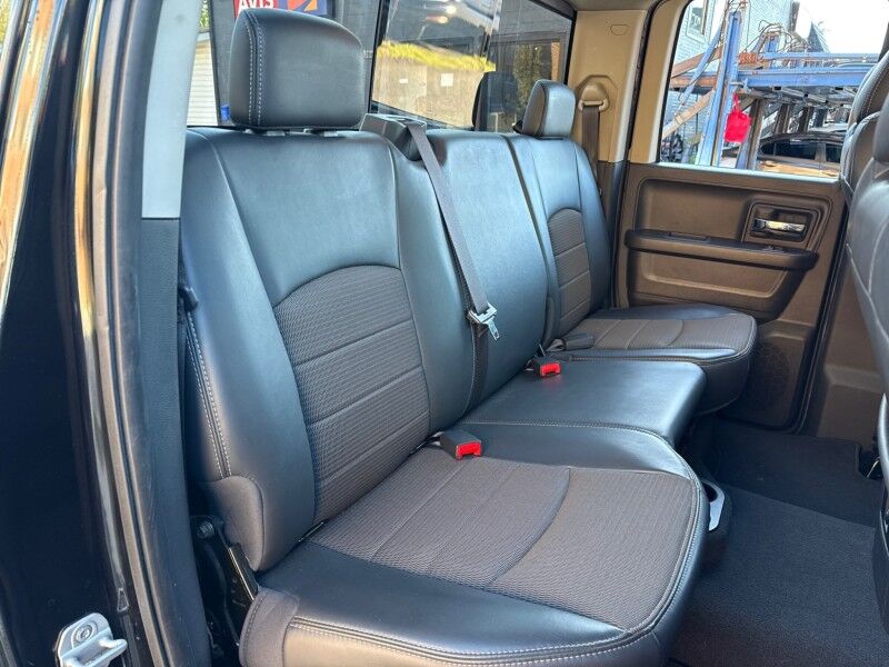 2010 Dodge Ram 1500 Sport Quad Cab 4WD w/ Quick Order Package 26L Sport Arlington VA