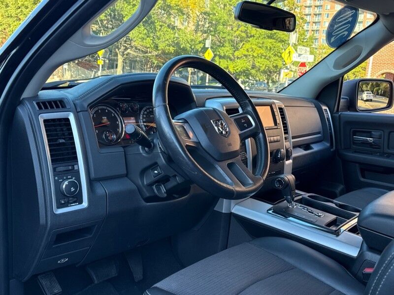 2010 Dodge Ram 1500 Sport Quad Cab 4WD w/ Quick Order Package 26L Sport Arlington VA