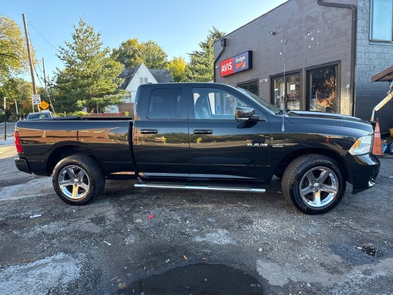 2010 Dodge Ram 1500 Sport Quad Cab 4WD w/ Quick Order Package 26L Sport Arlington VA