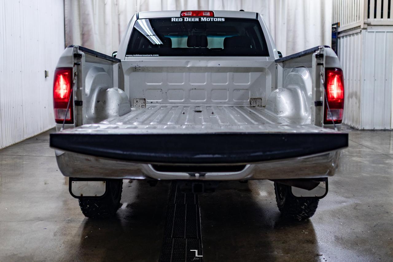 2010 Dodge Ram 2500 4x4 Crew Cab ST HEMI Red Deer AB