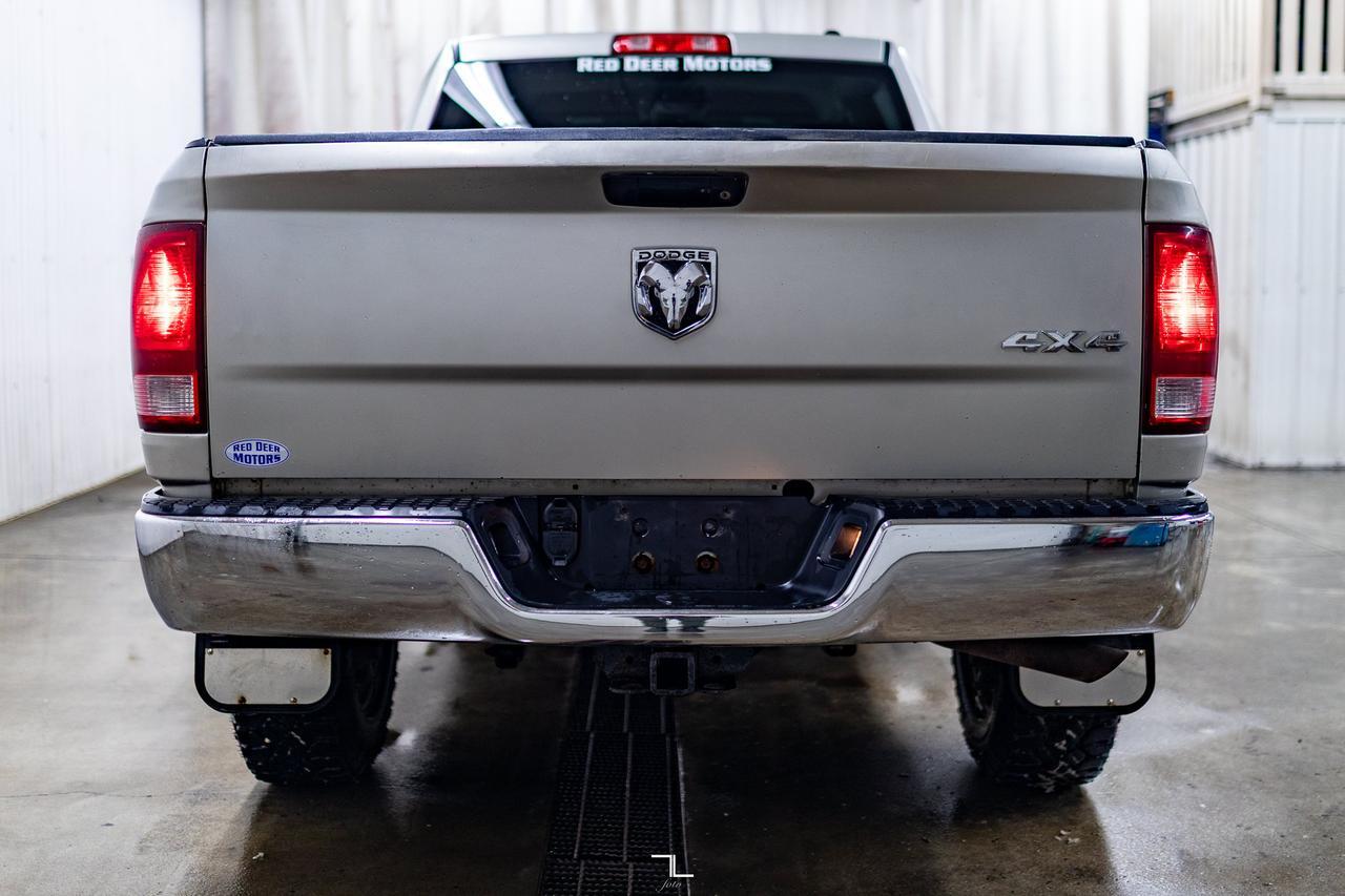 2010 Dodge Ram 2500 4x4 Crew Cab ST HEMI Red Deer AB