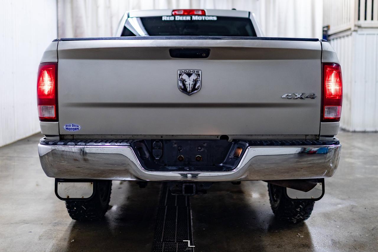 2010 Dodge Ram 2500 4x4 Crew Cab ST HEMI Red Deer AB