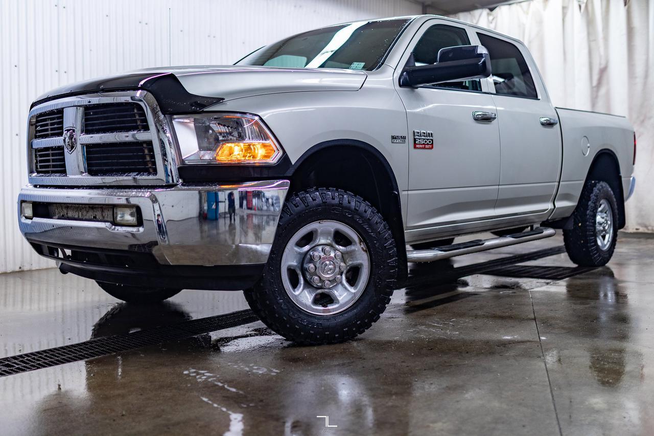 2010 Dodge Ram 2500 4x4 Crew Cab ST HEMI Red Deer AB