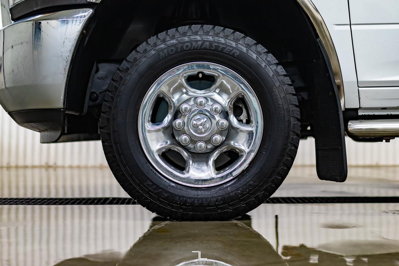 2010 Dodge Ram 2500 4x4 Crew Cab STX HEMI Red Deer AB