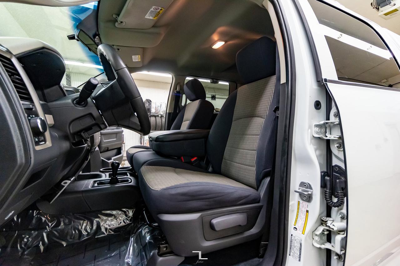 2010 Dodge Ram 2500 4x4 Crew Cab STX HEMI Red Deer AB