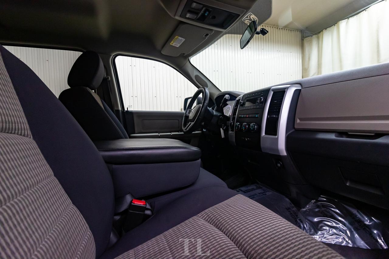 2010 Dodge Ram 2500 4x4 Mega Cab SLT HEMI Red Deer AB