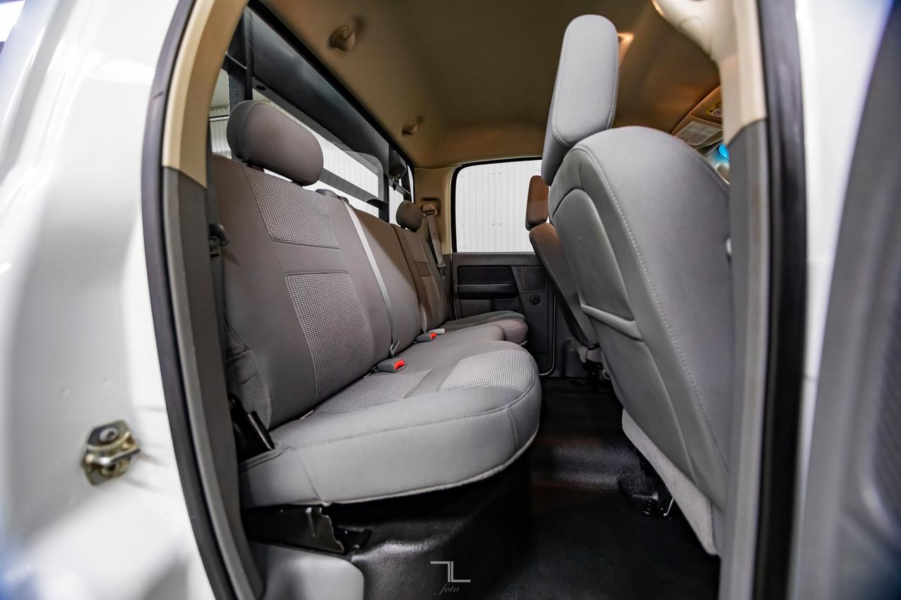 2010 Dodge Ram 3500 4x4 Quad Cab SLT Diesel Deck Red Deer AB