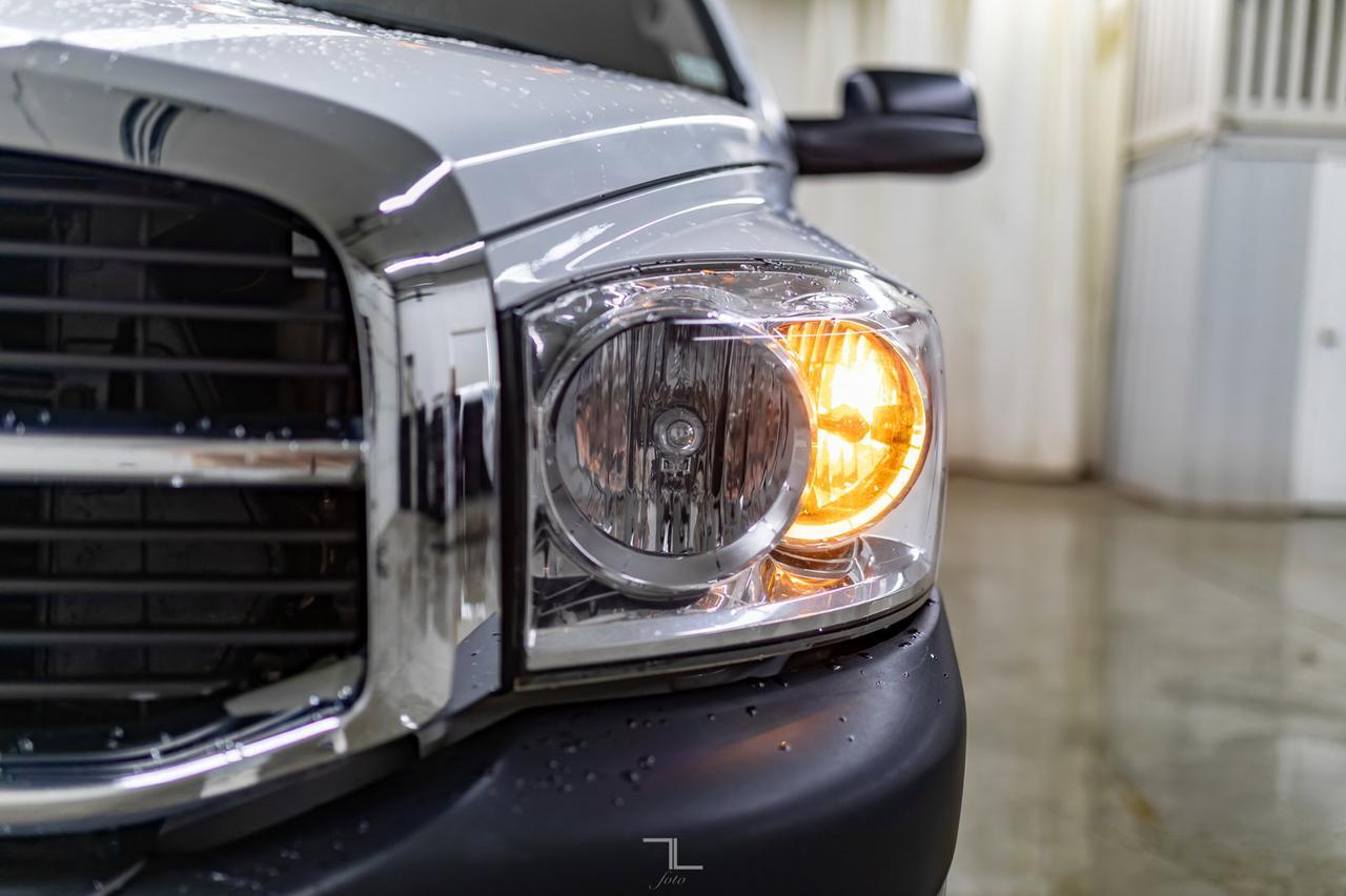 2010 Dodge Ram 3500 4x4 Quad Cab SLT Diesel Deck Red Deer AB