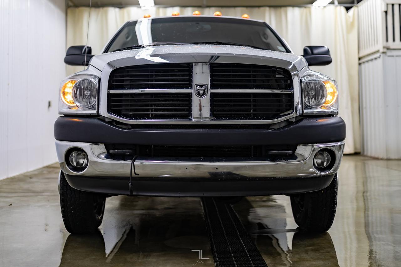 2010 Dodge Ram 3500 4x4 Quad Cab SLT Diesel Deck Red Deer AB