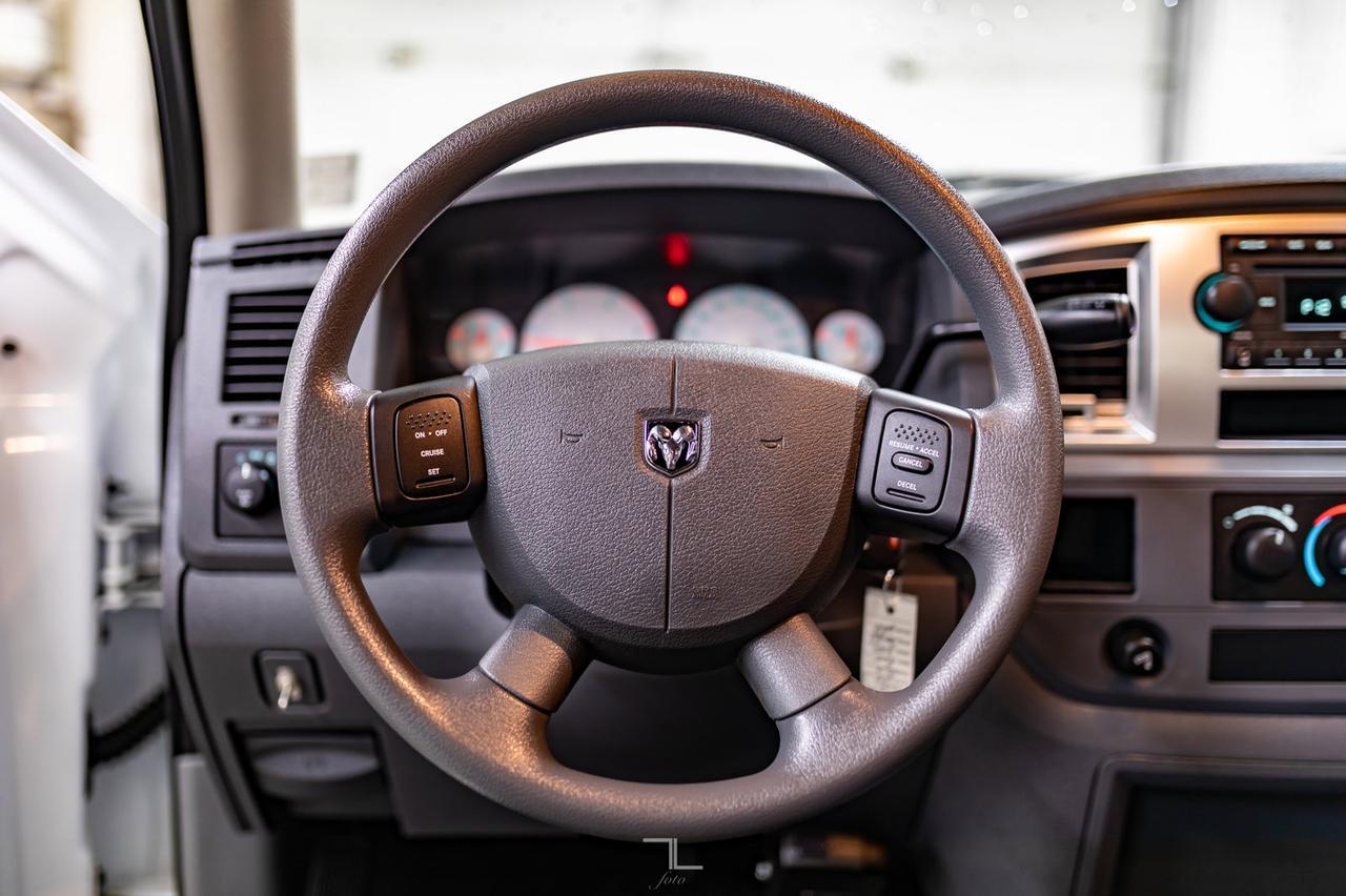 2010 Dodge Ram 3500 4x4 Quad Cab SLT Diesel Deck Red Deer AB