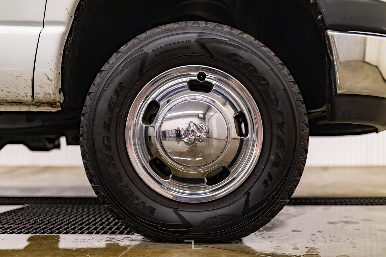 2010 Dodge Ram 3500 4x4 Quad Cab SLT Diesel Deck Red Deer AB