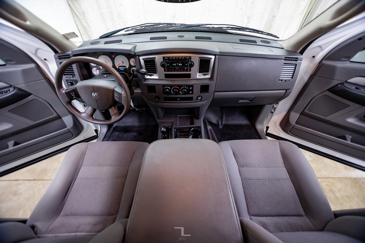 2010 Dodge Ram 3500 4x4 Quad Cab SLT Diesel Deck Red Deer AB