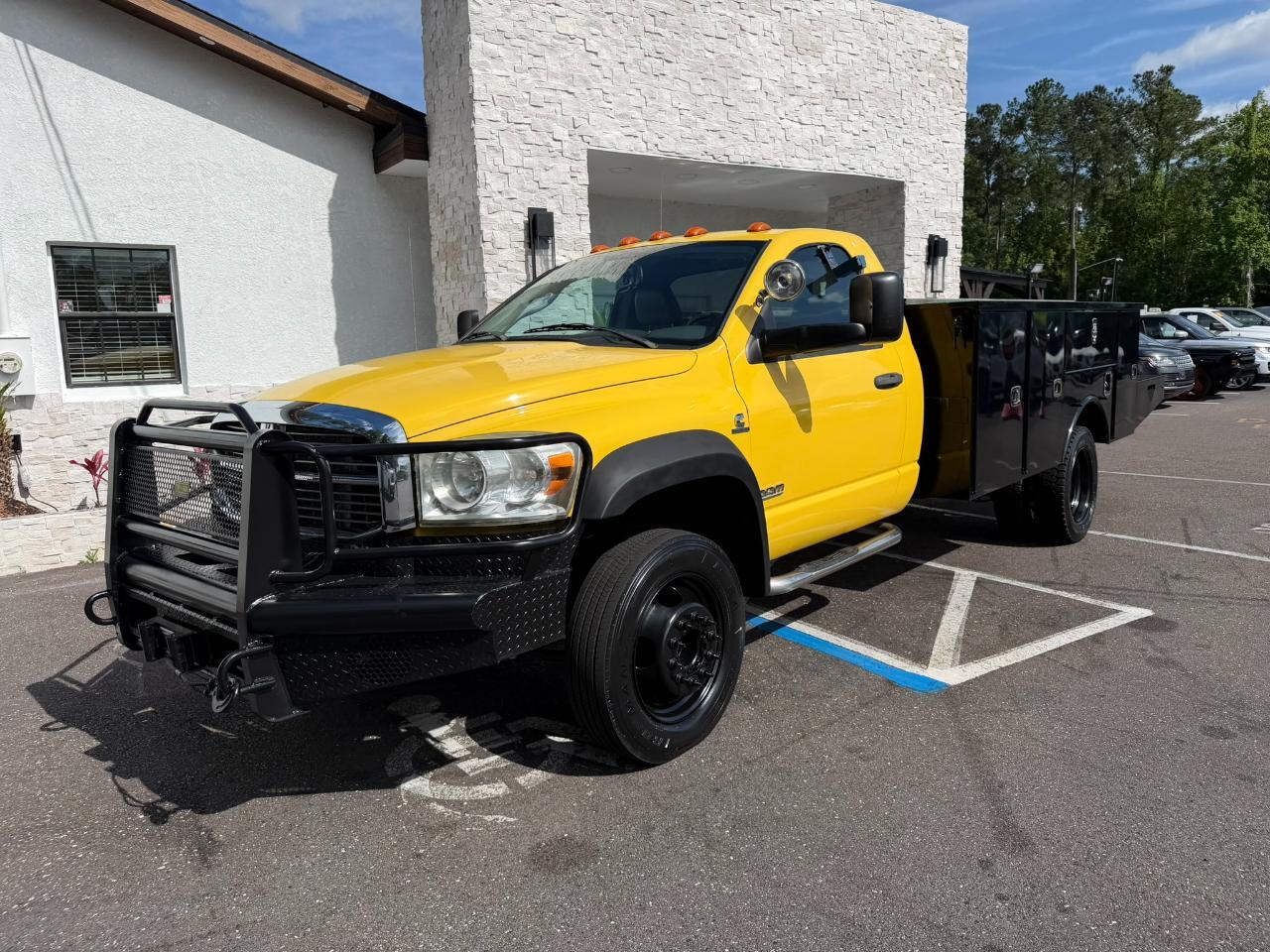 2010 Dodge Ram 5500 4WD Reg Cab 168" WB 84" CA ST