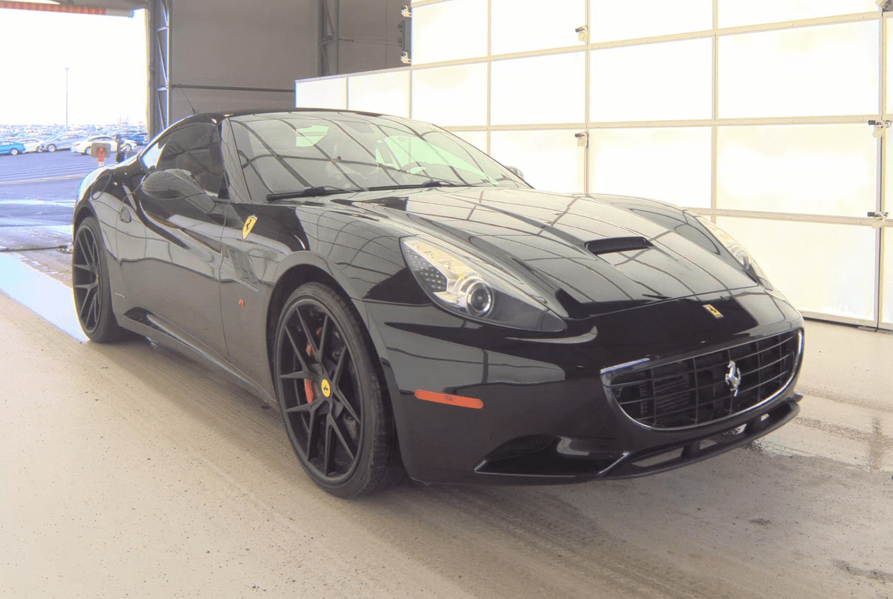 2010 Ferrari California Base