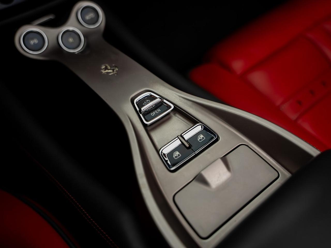 2010 Ferrari California Base Ft Lauderdale FL