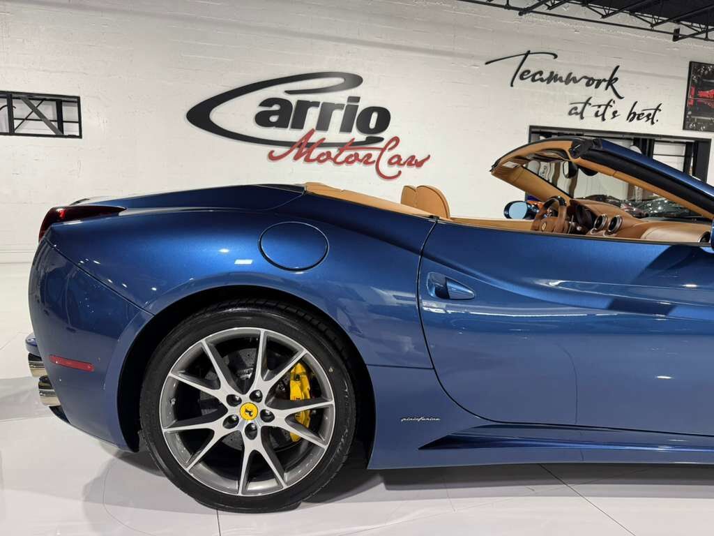 2010 Ferrari California Blu Mirabeau paint Fort Lauderdale FL
