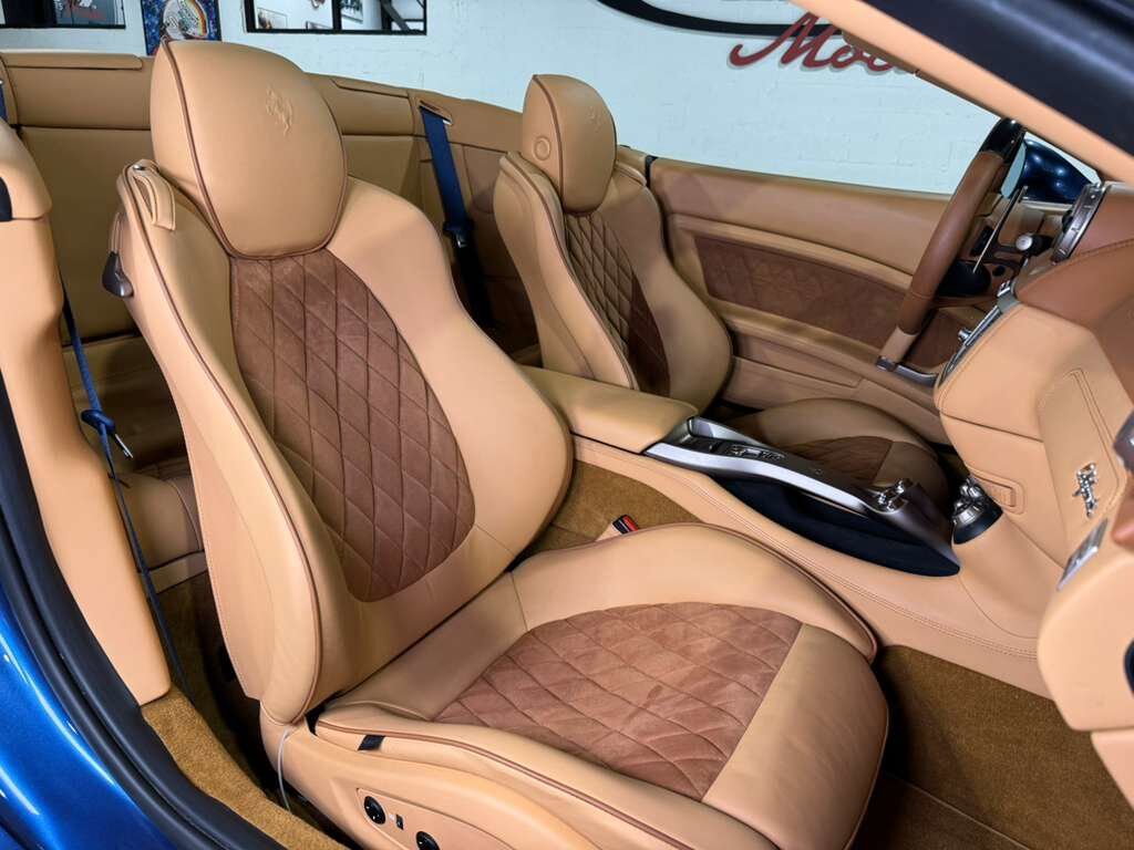 2010 Ferrari California Blu Mirabeau paint Fort Lauderdale FL