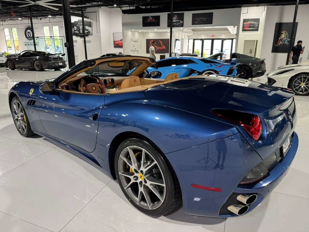 2010 Ferrari California Blu Mirabeau paint Fort Lauderdale FL