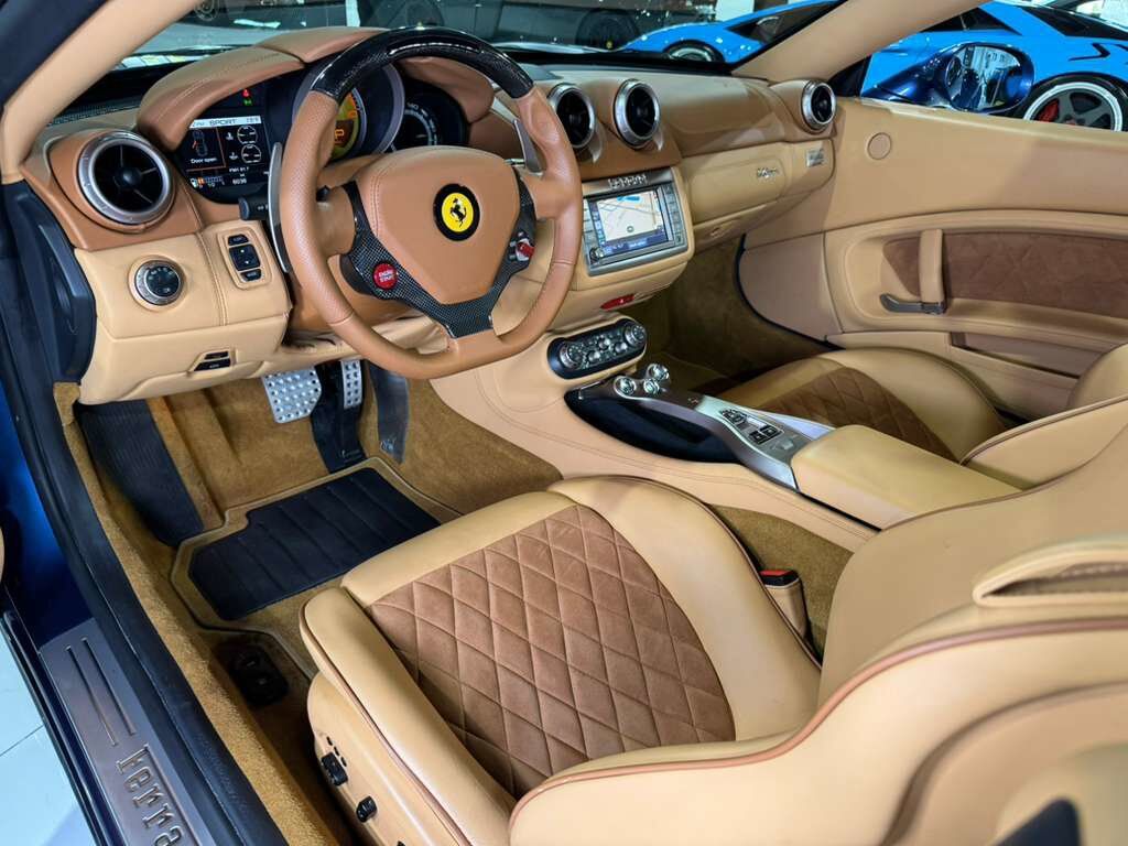 2010 Ferrari California Blu Mirabeau paint Fort Lauderdale FL