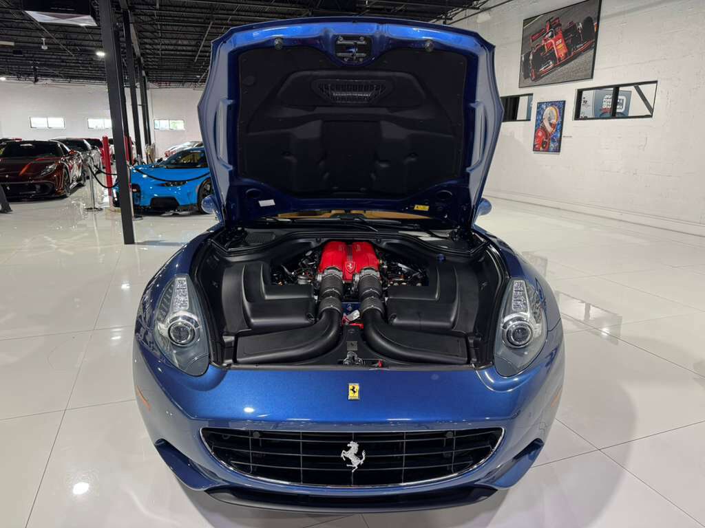 2010 Ferrari California Blu Mirabeau paint Fort Lauderdale FL