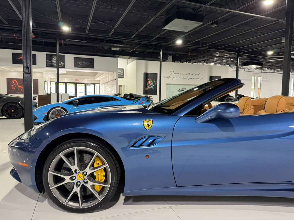 2010 Ferrari California Blu Mirabeau paint Fort Lauderdale FL
