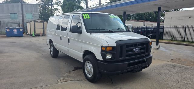 2010 Ford E-250 Commercial | Recreational