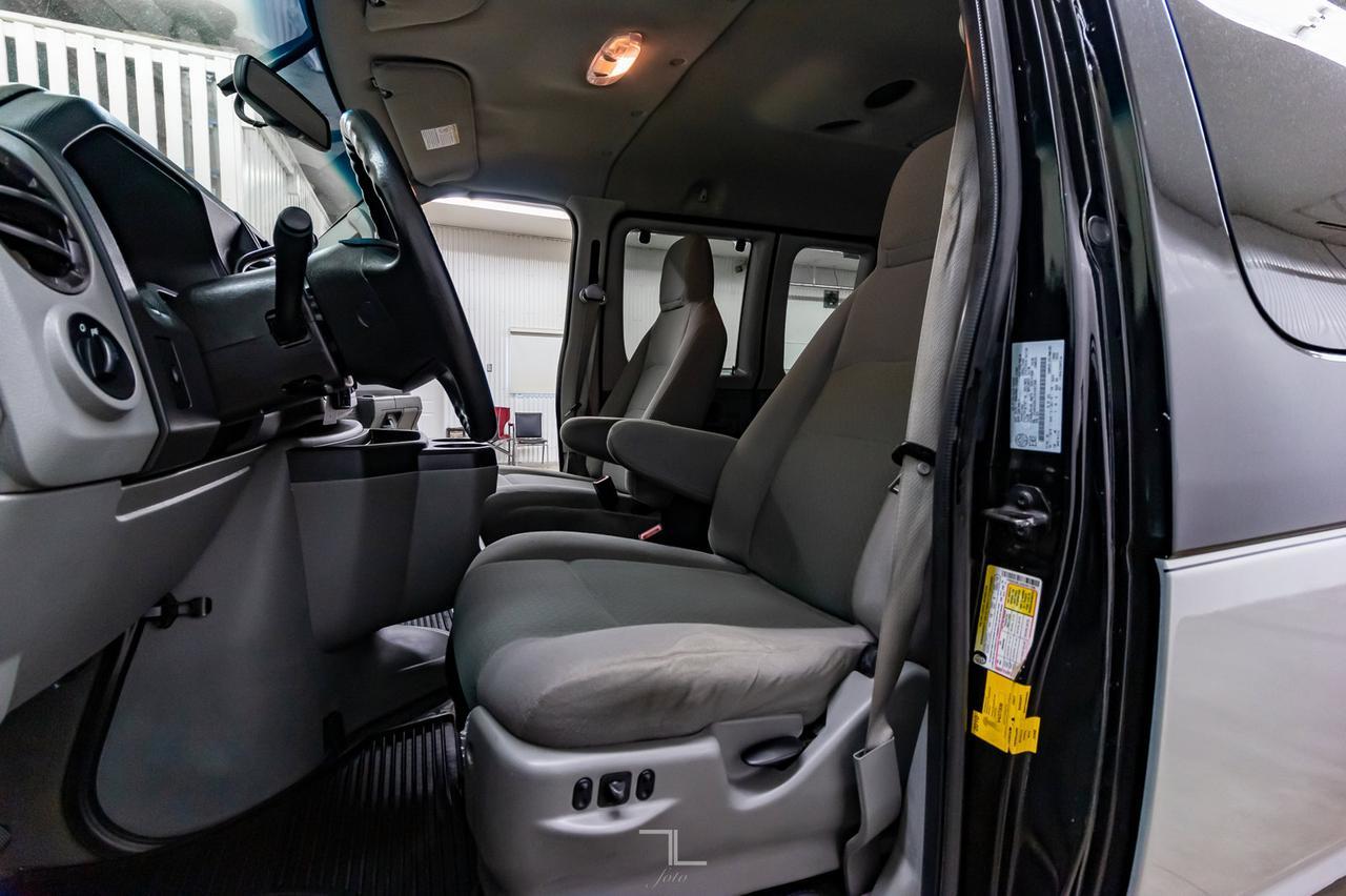 2010 Ford E-350 Extended XLT 15 Passenger Red Deer AB