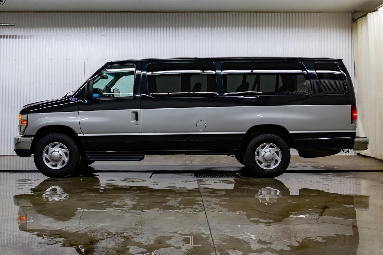 2010 Ford E-350 Extended XLT 15 Passenger Red Deer AB