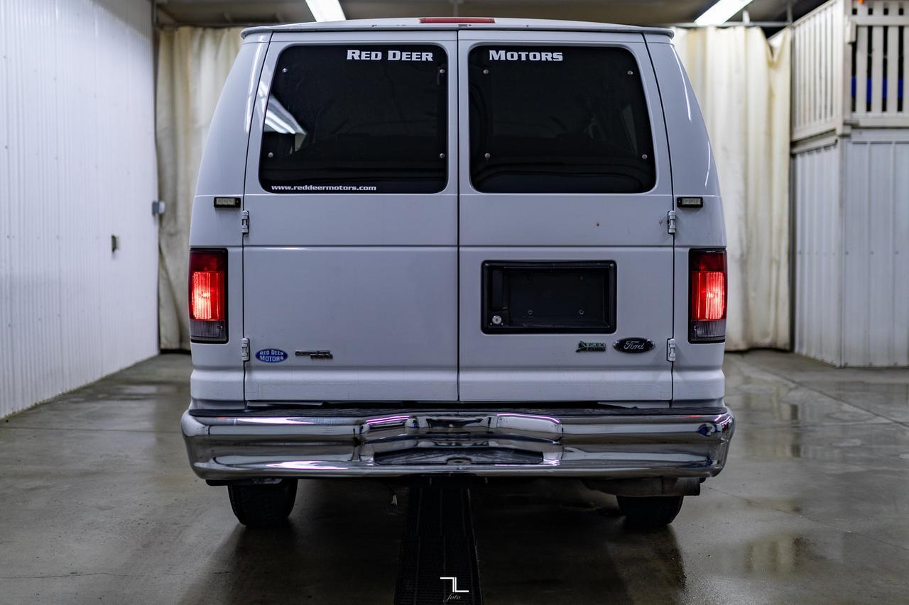 2010 Ford E-350 XL 12 Passenger Van Red Deer AB