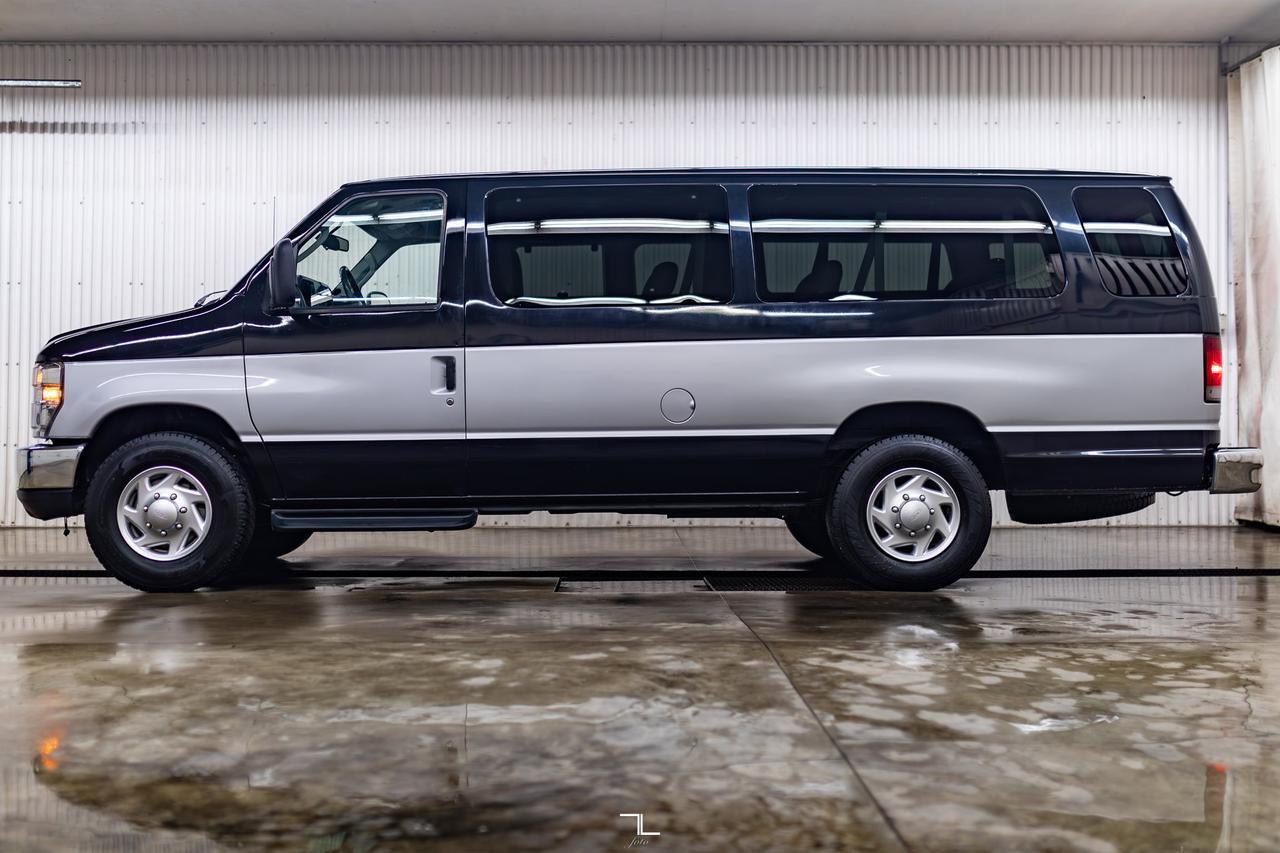 2010 Ford E-350 XLT 15 Passenger Van Red Deer AB