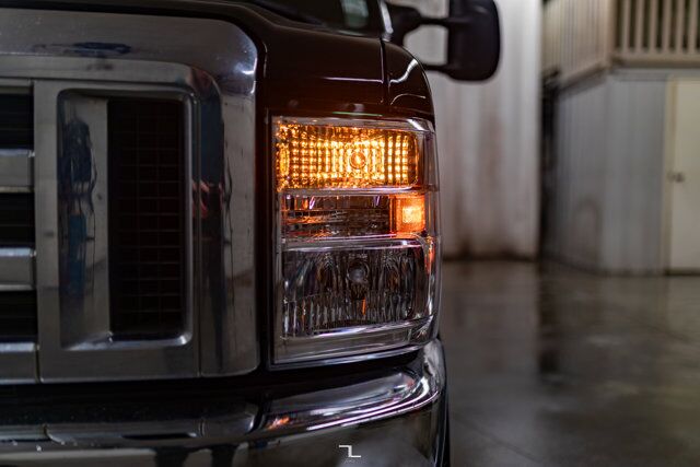 2010 Ford E-350 XLT 15 Passenger Van Red Deer AB