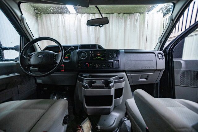 2010 Ford E-350 XLT 15 Passenger Van Red Deer AB