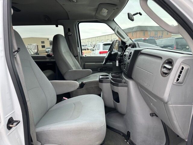 2010 Ford E-350 XLT Extended 13-Passenger Van Ashland VA