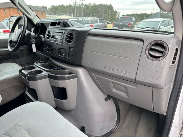 2010 Ford E-350 XLT Extended 13-Passenger Van Ashland VA